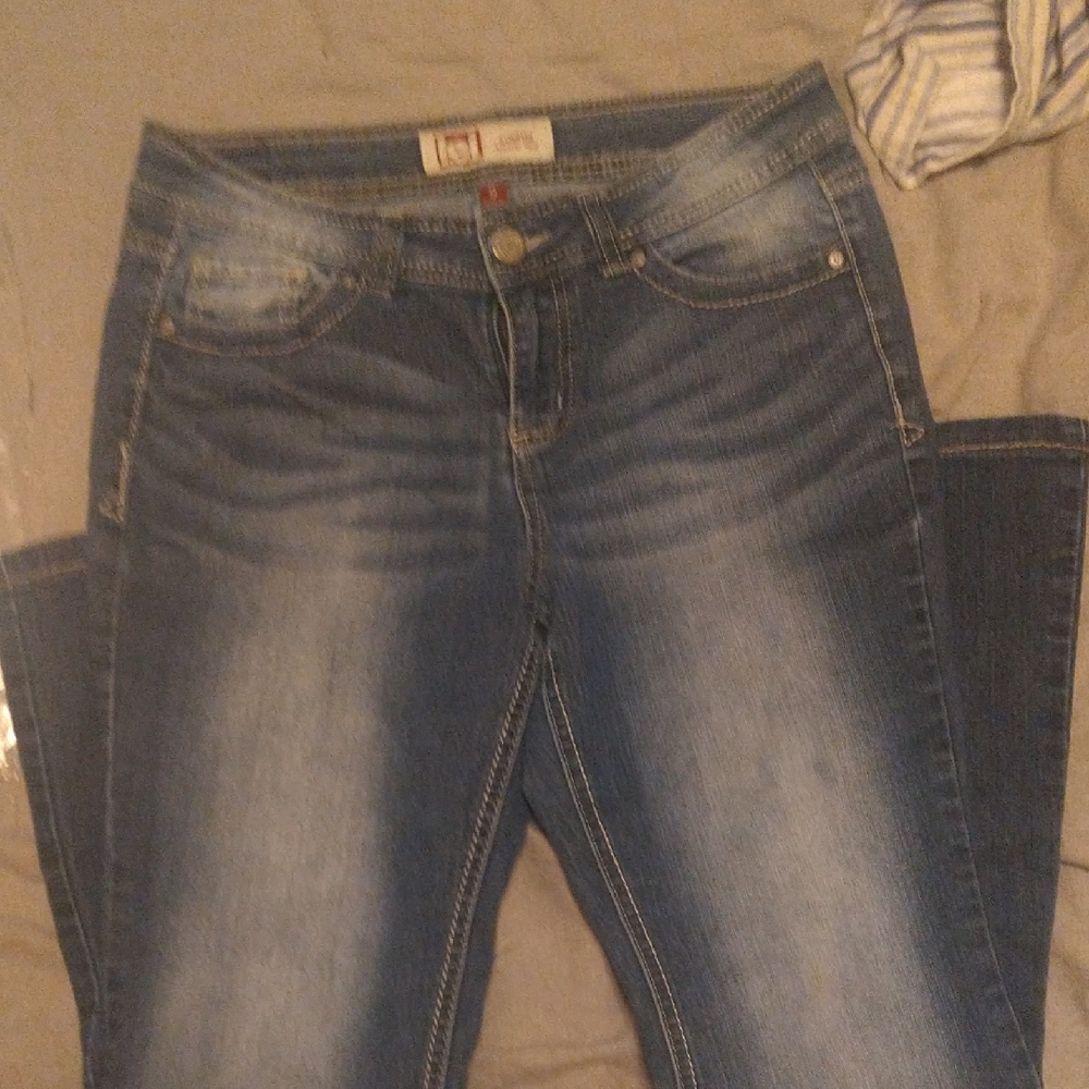 LEI Blue Straight Leg Jeans with Fading Effects